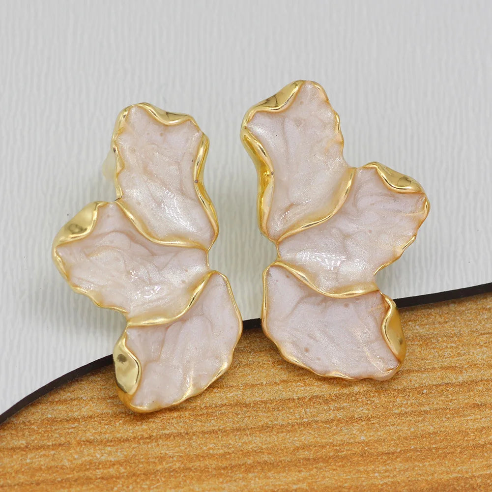 Irregular Metal White Cream Enamel Irregular Petal Flower Earrings for Women Girls Classic Fashion Jewelry Gifts Trend